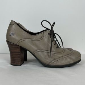 BORN Lisandra Oxford Wing Tip Heeled Booties 11